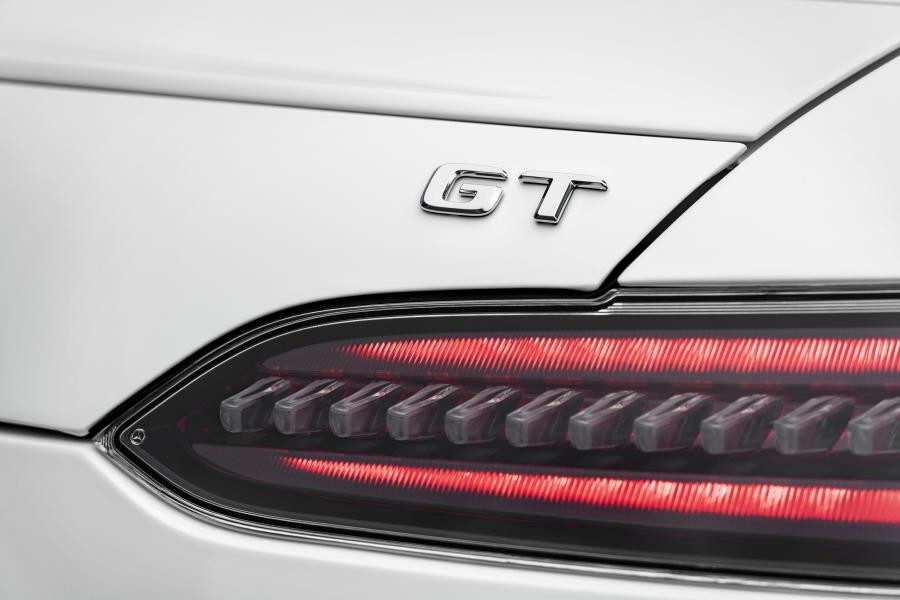 Детали экстерьера Mercedes-AMG GT (C190) 2019 года  (WW) (фото 12 из 42)